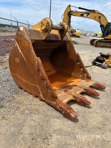 Digging Excavator Bucket - Fits Cat 349FL