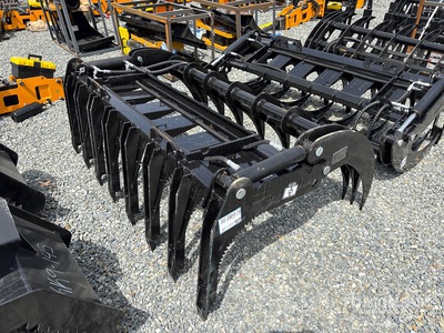 2026 GIYI GY-CLG72 72 in Skid Steer Grapple (Unused)