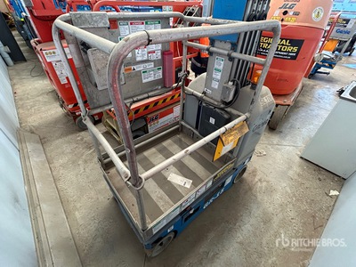 1996 Genie GR15 Vertical Mast Lift (Inoperable)