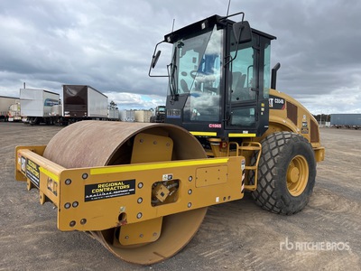 2016 Cat CS54B Smooth Drum Compactor