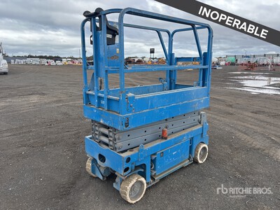 2002 Genie GS1932 Electric Scissor Lift (Inoperable)