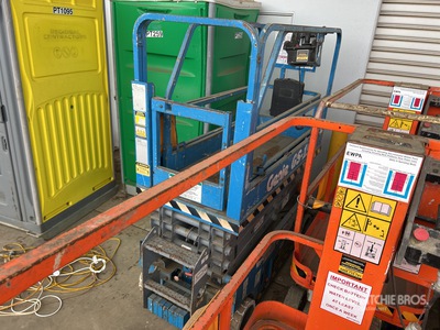 2004 Genie GS1932 Electric Piattaforma aerea verticale (Inoperable)