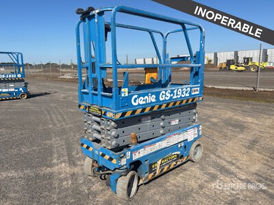 2003 Genie GS1932 Electric Scissor Lift (Inoperable)