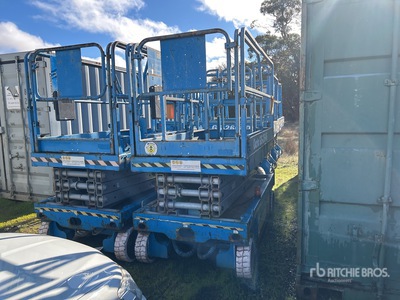 2001 Genie GS2646 シザーリフト