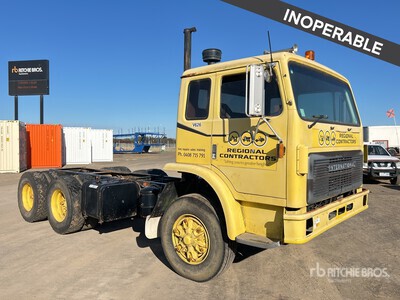 1989 International ACCO 2250 6x4 Extended Cab Kabina i podwozie (Inoperable)