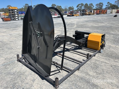 2026 Kubota GY-ECA74 Articulating Decescpugliatore per mini pala (Unused)