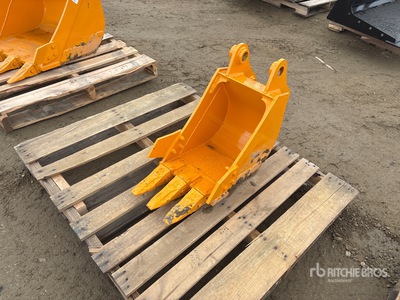 2026 GIYI GY-BK 12 in Digging Łyżka do koparki - Fits Cat 303 (Unused)