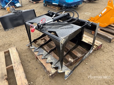 2026 GIYI GY-HWG44 44 in Mini Skid Steer Grapple (Unused)