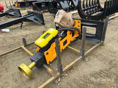 2026 GIYI D680 Skid Steer Post Driver (Unused)