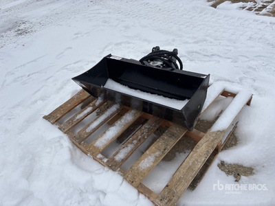 2026 GIYI GY-D3T 32 in Tilting Łyżka do koparki (Unused)