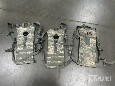 (500) Hydration System Carriers