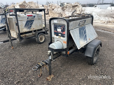 2009 Red-D-Arc D300K 3+3 300 A Mobile Motorbetriebenes Schweißgerät