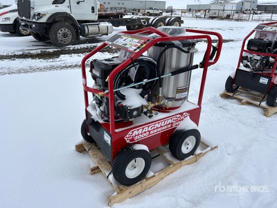 Easy-Kleen Magnum Gold Pressure Washer (Unused)