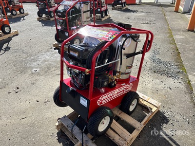 Easy-Kleen Magnum Gold Pressure Washer (Unused)