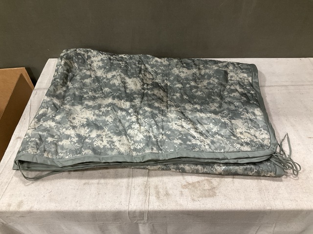 (60) Wet Weather Poncho Liners (60) Wet Weather Poncho Liners