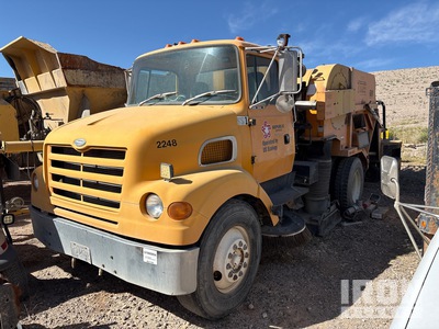 2011 Tymco 600 Air sweeper on 2011 Ford Sweeper Truck (Inoperable)