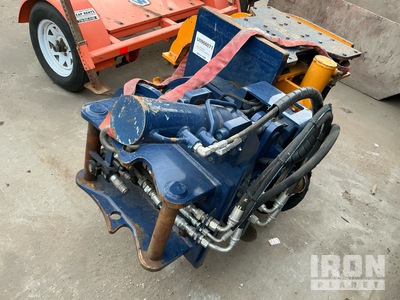 2024 Movax SP-40 Side Grip Vibratory Pile Hammer Attachment