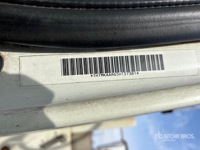 2005 Terex Telelect Commander C4047 on 2005 International 4400 4x2 Extended Cab Digger Derrick Truck