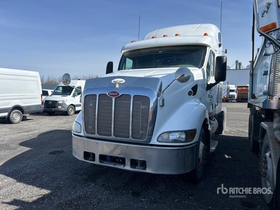 2010 Peterbilt 387 6x4 T/A Sleeper Truck Tractor