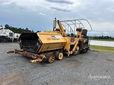 2004 Blaw-Knox PF3200 Wheel Asphalt Paver