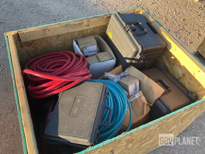 (4) Clayton Complete Vacuum Sanding Systems