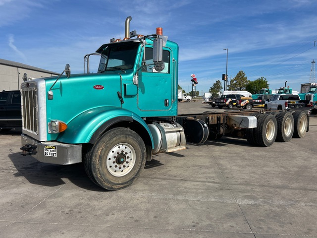 2014 Peterbilt 365 8x6 Cab and Chassis