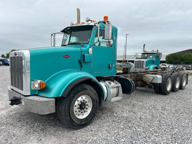 2015 Peterbilt 365 8x6 Cab and Chassis