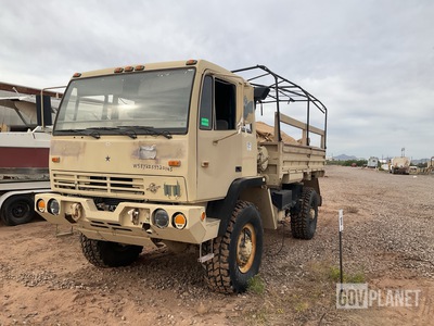 2003 Stewart & Stevenson M1078A1 LMTV 4x4 Cargo Truck