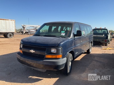 2003 Chevrolet Express 3500 Passenger Van
