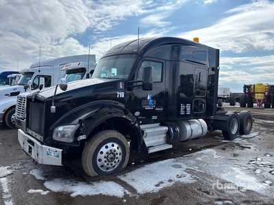 2017 Kenworth T880 6x4 T/A Sleeper Truck Tractor (Inoperable)