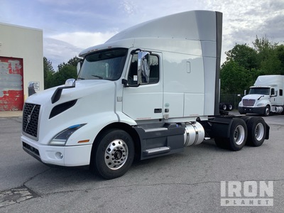 2020 Volvo VNR64T 6x4 Sleeper Prime Mover