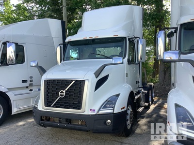 2020 Volvo VNR64T 6x4 T/A Day Cab Truck Tractor