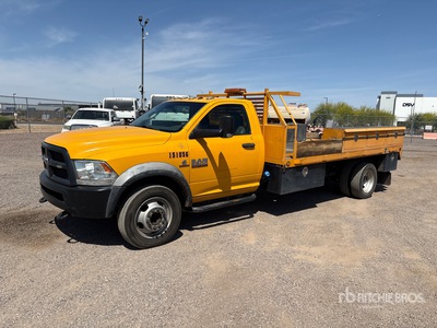 2016 Ram 5500 4x2 Flatbed Truck