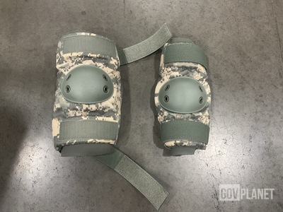 (7,560) Pairs of Elbow Pads