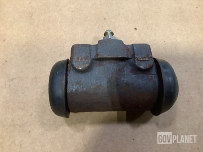 Echlin Wheel Cylinder Assembly & Winco Alternating Generator