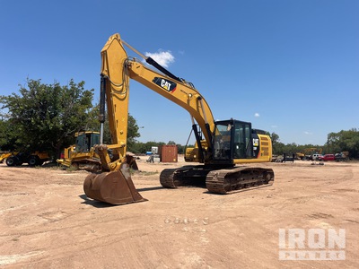 2018 Cat 330F L Excavatrice sur chenilles