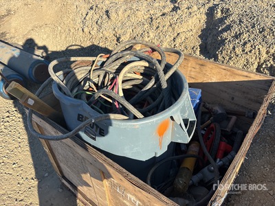 Crate of Misc. Tools Varios otros