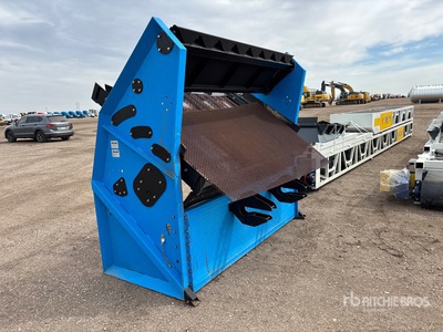 2015 Desite SLG78 Skid-Mounted Screen