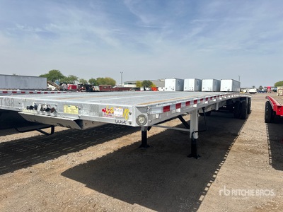 2017 Reitnouer 53 ft T/A Spread Axle Flatbed Trailer