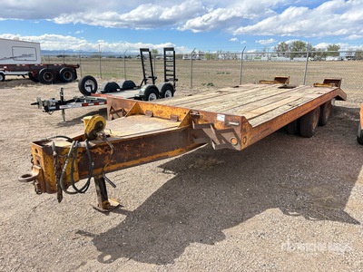 1983 Eager Beaver 24 ft T/A Equipment Trailer