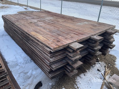 Quantity of (10) Wood Rig Site Mats