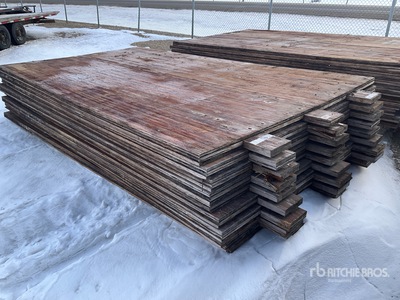 Quantity of (10) Wood Rig Site سطح