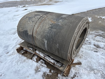 100 Ft of 46 In x 1/2 In Rubber Matting Varios, Equipo de perforacion