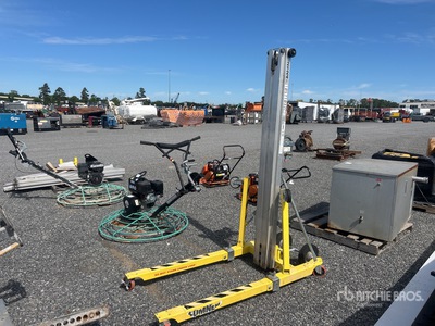 2023 Sumner 2124 Material Hoist