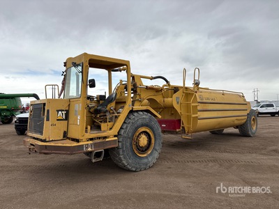 1988 Cat 613C 5000 gal 4x4 Water Wagon