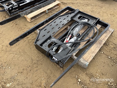 2026 GIYI GY-SF60 60 in Horquillas para minicargadora (Unused)