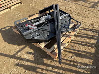 2026 GIYI GY-SF60 60 in Skid Steer Forks (Unused)