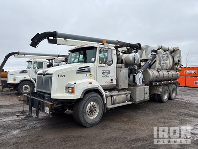 Vactor 2112P-18-CB on 2015 Western Star 6x4 Vacuum Excavator Truck