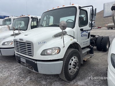 2019 Freightliner M2106 4x2 S/A Day Cab Truck Tractor (Inoperable)
