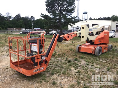 2015 JLG E400AJPN 2WD Electric رافعة بذراع  (Inoperable)
